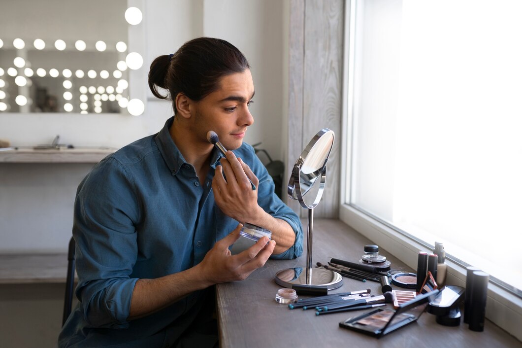 ホントに同一人物？素顔が全然違った男性芸能人5選